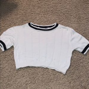 Knit short sleeve sweater